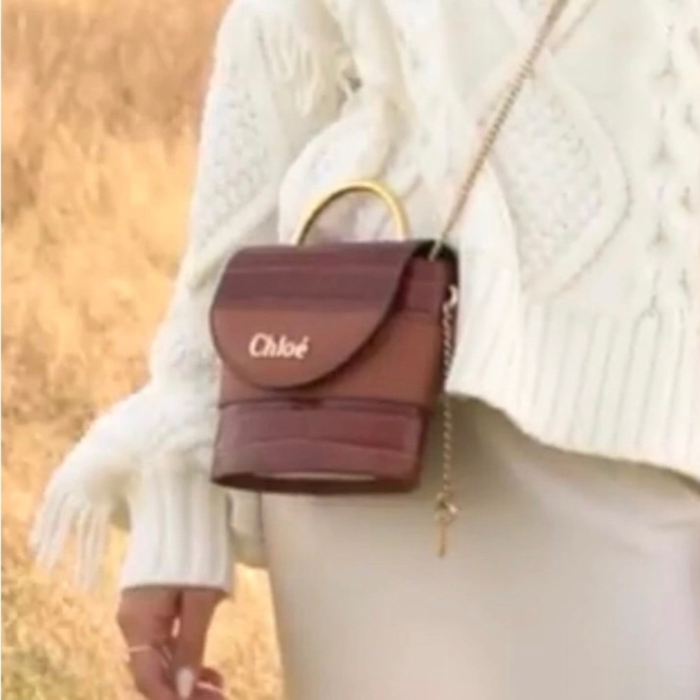 CHLOE
Aby Lock Small Embossed/Calfskin Leather Chain Shoulder Bag Brown - Picture 16 of 16